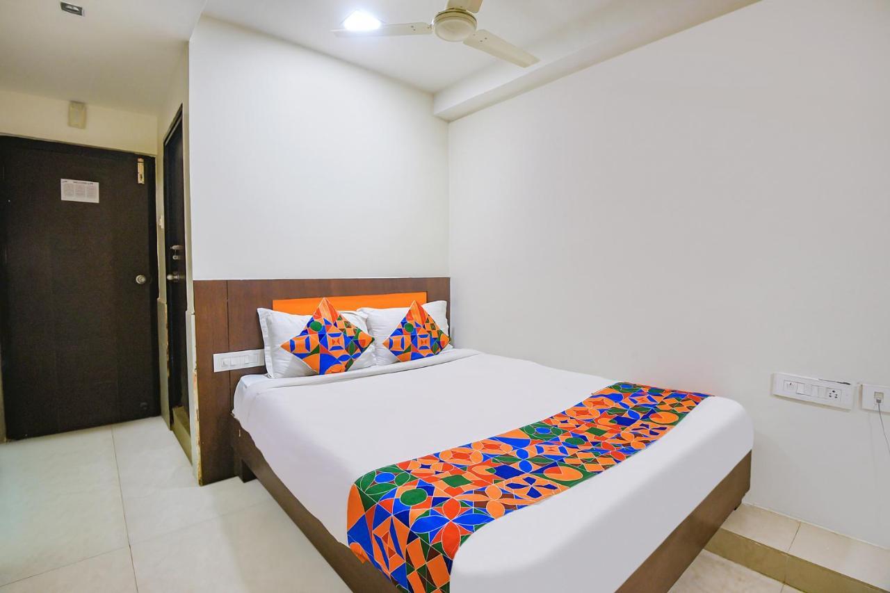 Fabhotel Leela Grand Inn Vijayawāda Esterno foto