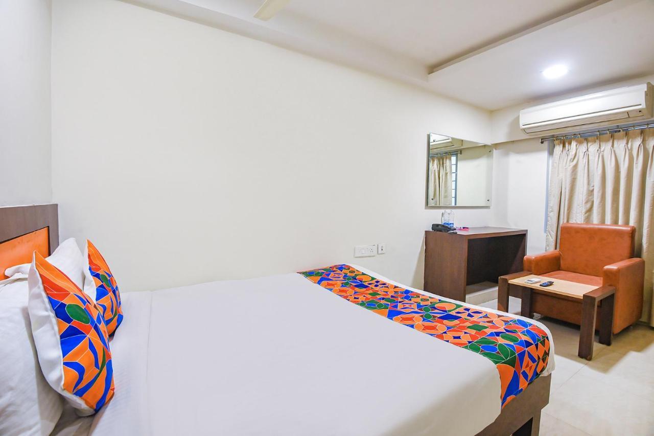 Fabhotel Leela Grand Inn Vijayawāda Esterno foto